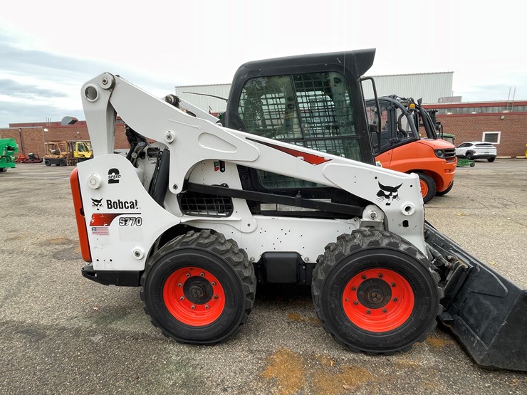 #5503-•-2021-bobcat-skid-steer-image-5