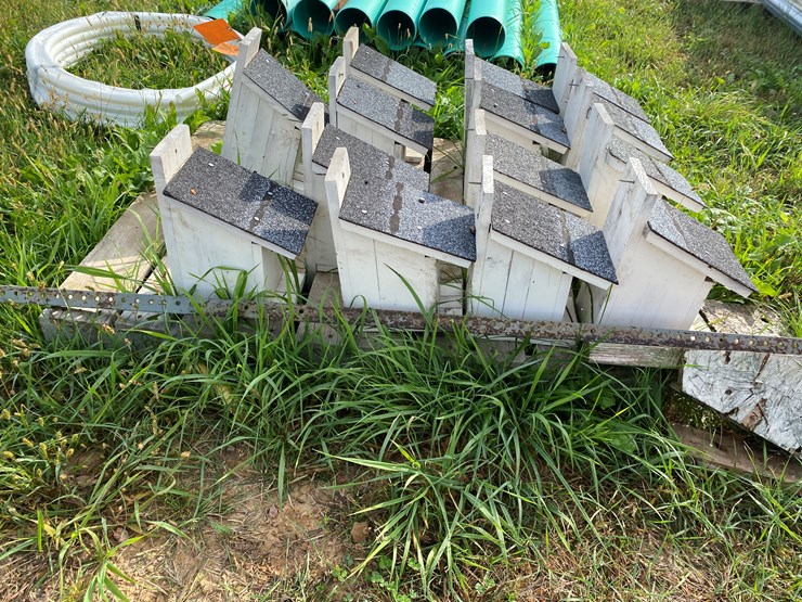 #1668-•-(14)-wooden-bird-houses-image-5