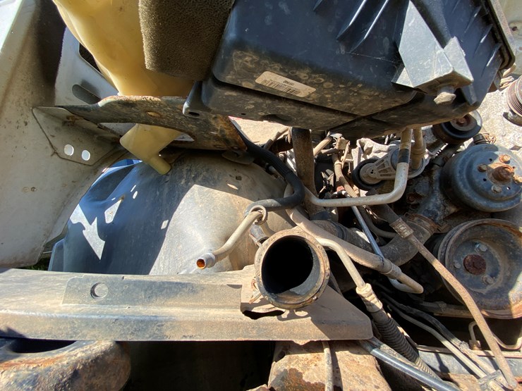 #1598-•-2010-chevy-silverado-1500-regular-cab-pickup-truck-(no-title)-image-69