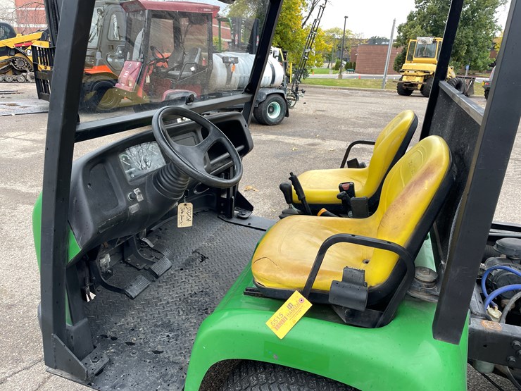 john-deere-gator-image-22