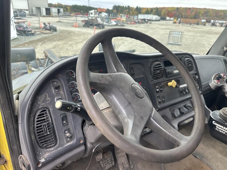 2004-caterpillar-3126-image-42