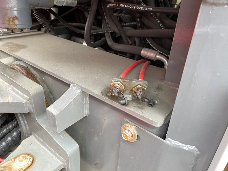 #5502-•-2024-magnum-4400l-wheel-loader-image-25