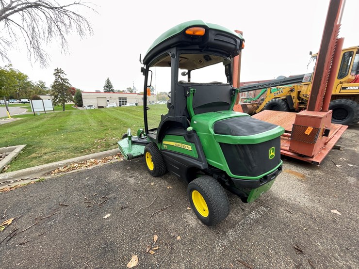 john-deere-1575-image-5