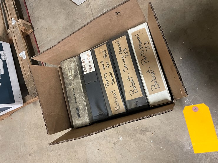 #7246-•-bobcat-and-clark-service-and-parts-manuals-image-3