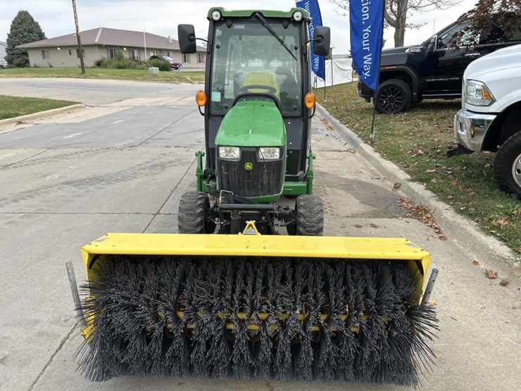 john-deere-1025r-image-8