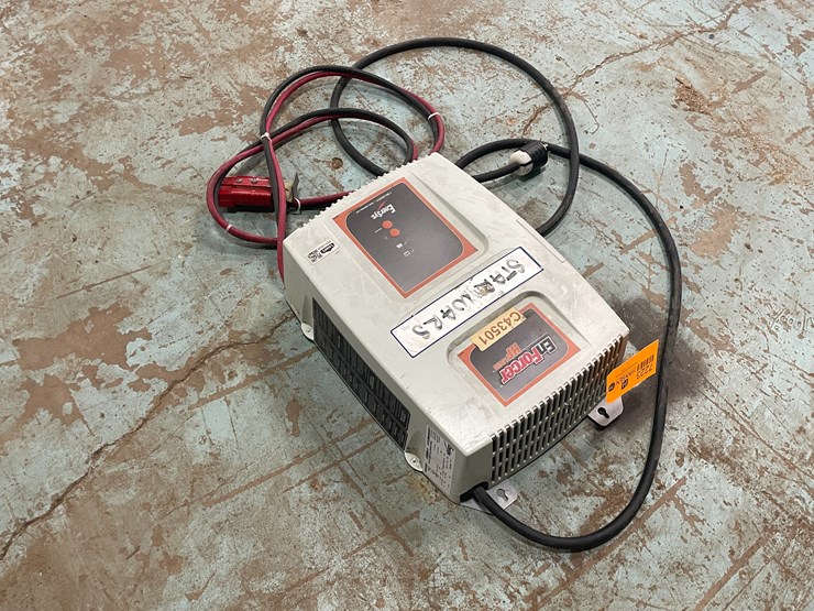 #7223-•-enersys-12-cell-battery-charger-image-4