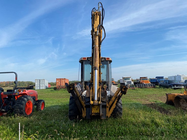 new-holland-655e-image-7