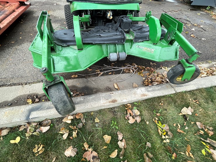 john-deere-1575-image-8