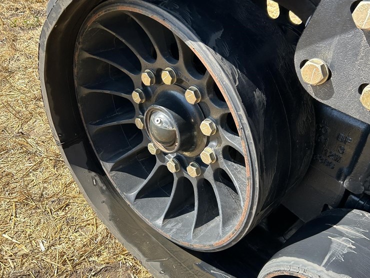 2013-case-ih-steiger-600-quadtrac-image-12