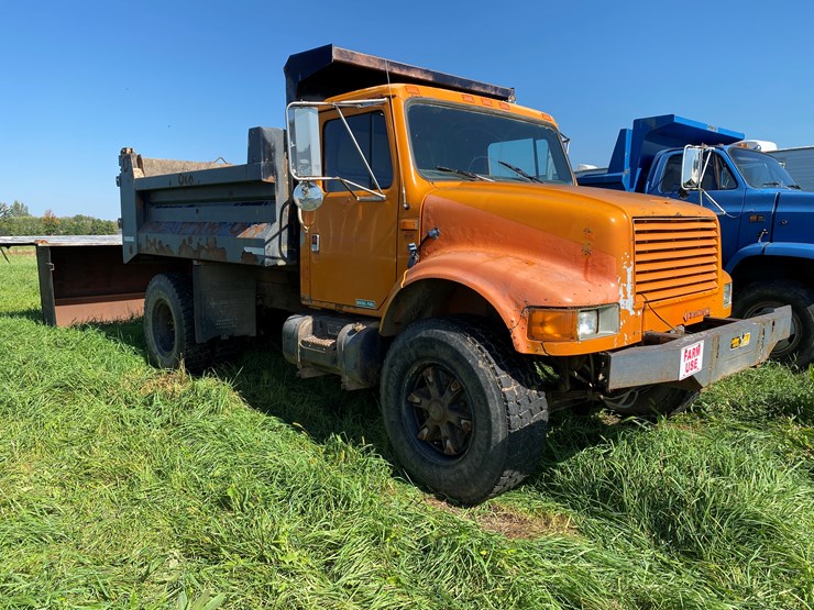 international-4900-image-14