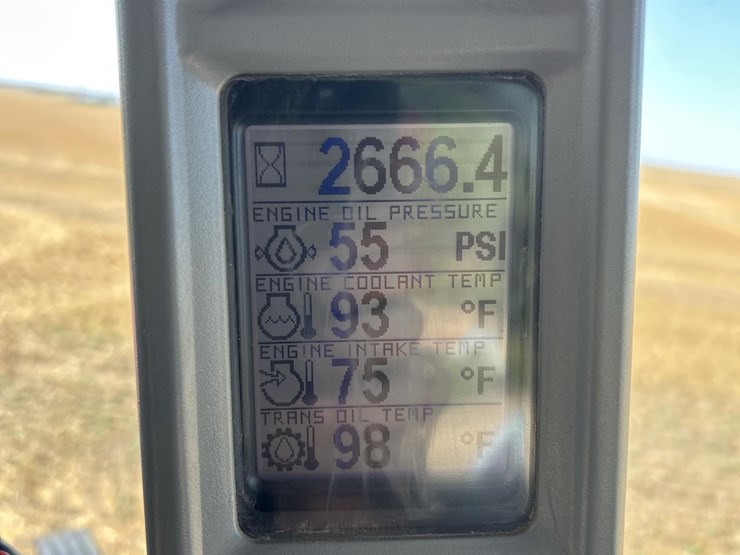 2011-case-ih-steiger-600-hd-image-76