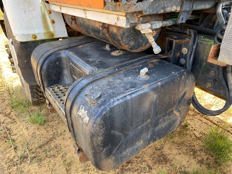 1987-ford-l9000-image-10