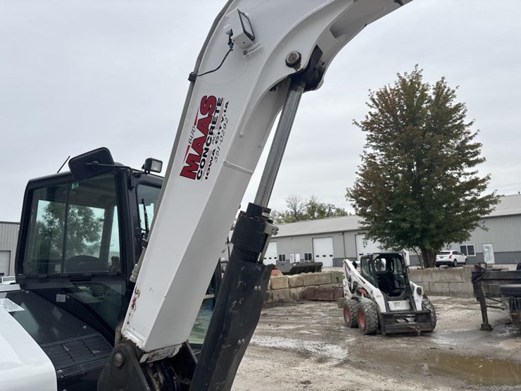 2019-bobcat-e85-image-26