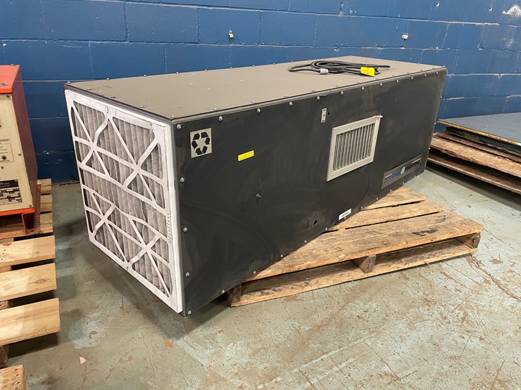 #7220-•-industrial-maid-air-filter-image-3