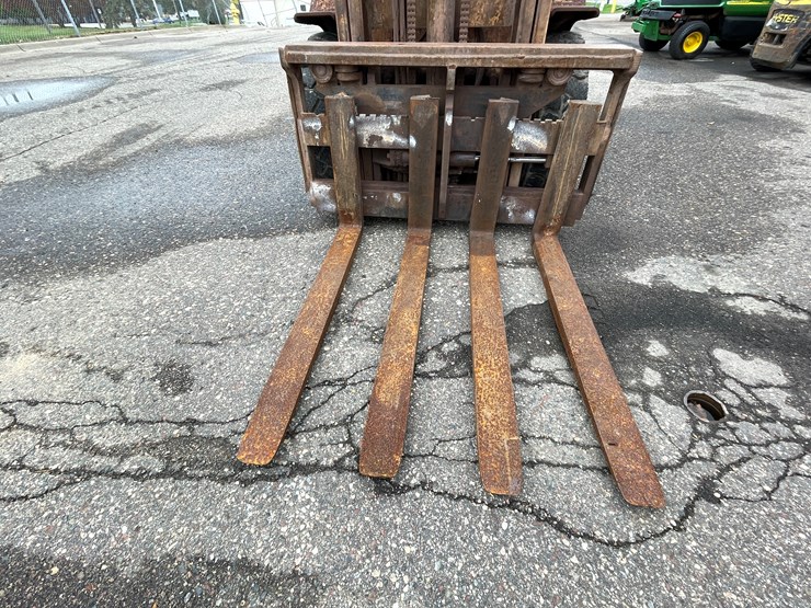 #5510-•-hyster-h50j-lp-forklift-image-10