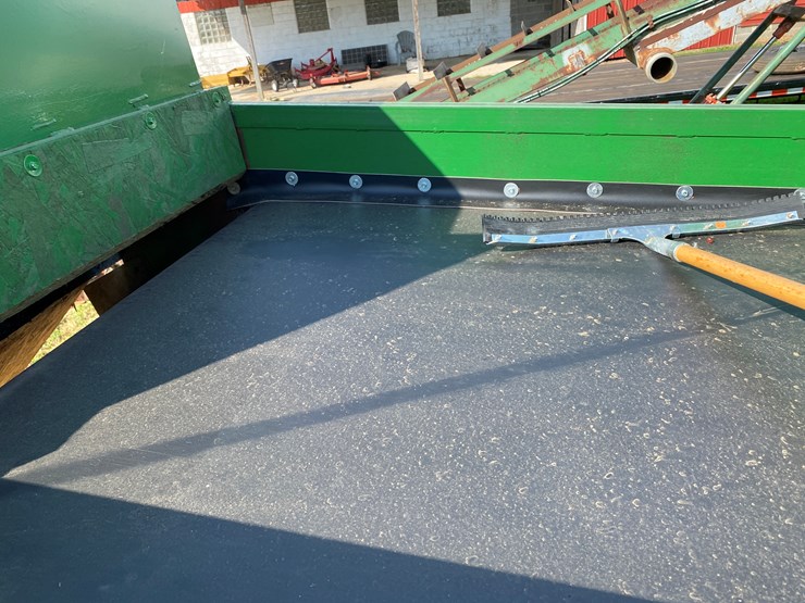 #1586-•-electric-cranberry-degrasser-conveyor-image-13