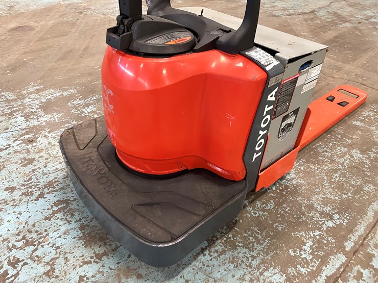 toyota-8hbe30-image-22