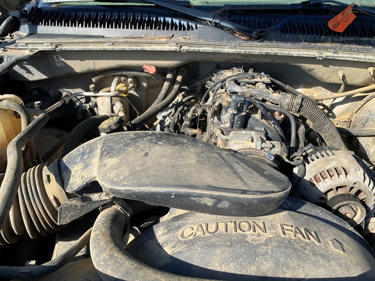 #1599-•-2000-chevy-silverado-1500-extended-cab-pickup-truck-(has-wi-title)-image-72