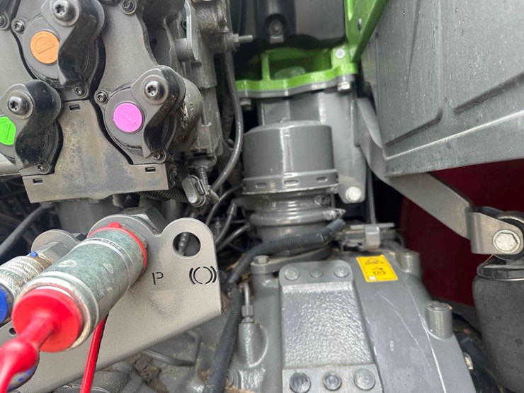 2022-fendt-1050-vario-image-12