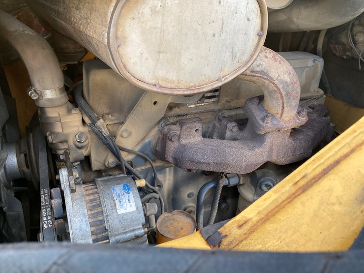 new-holland-655e-image-45