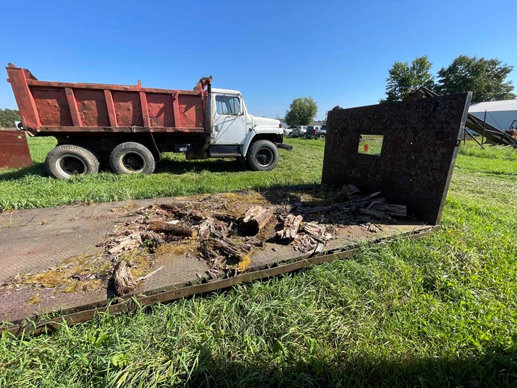 #1610-•-23'-steel-flatbed-image-8