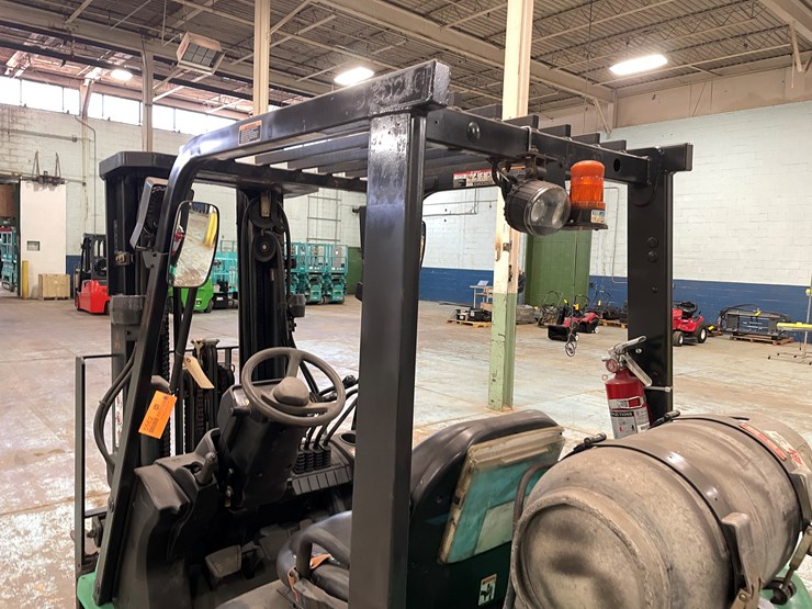 2018-mitsubishi-fgc25n-image-29