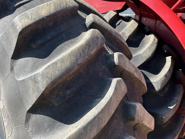 2011-case-ih-steiger-600-hd-image-16