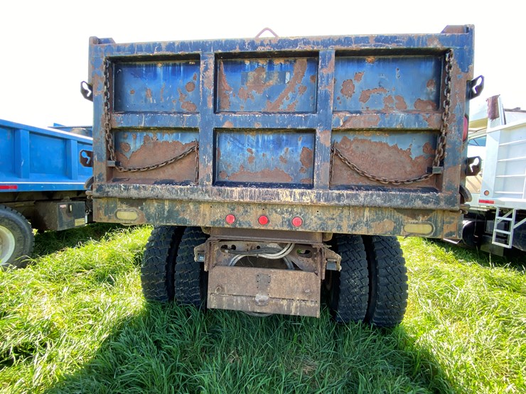 international-4900-image-28