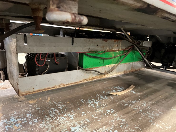 #5553-•-skyjack-sj226-scissor-lift-image-15