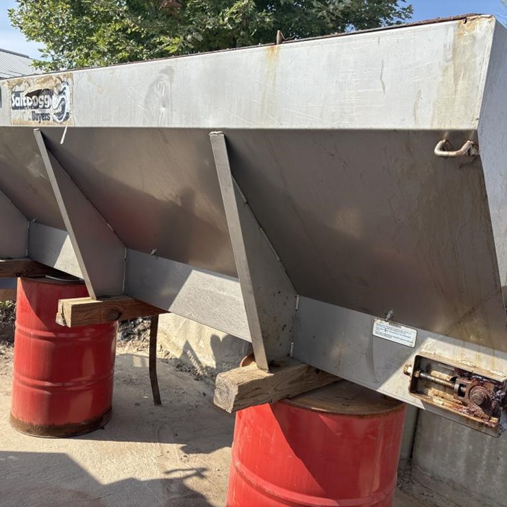 #5023 • Buyers Salt Dogg Truck Sander/Salter