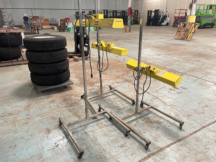 #7231-•-(3)-infratech-portable-infrared-dryers-image-4