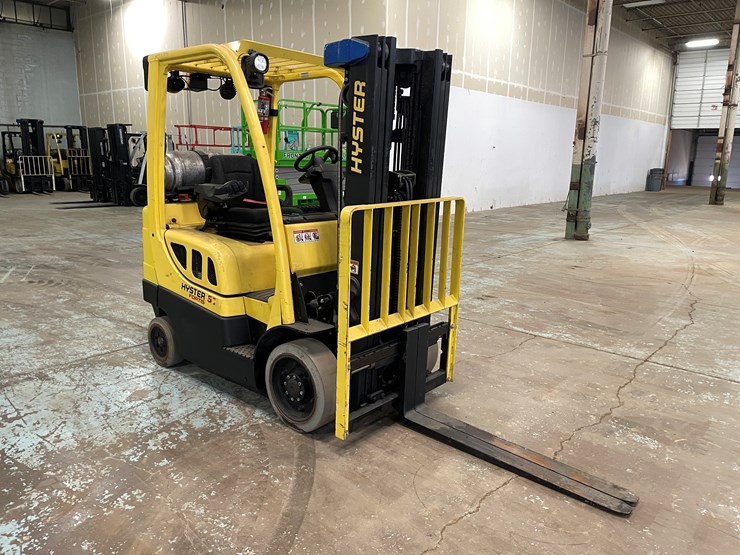 #5554-•-2017-hyster-50-fortis-lp-forklift-image-3