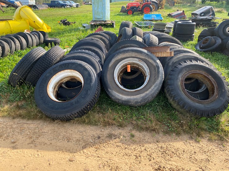 #1641-•-misc.-wheels-and-tires-image-1