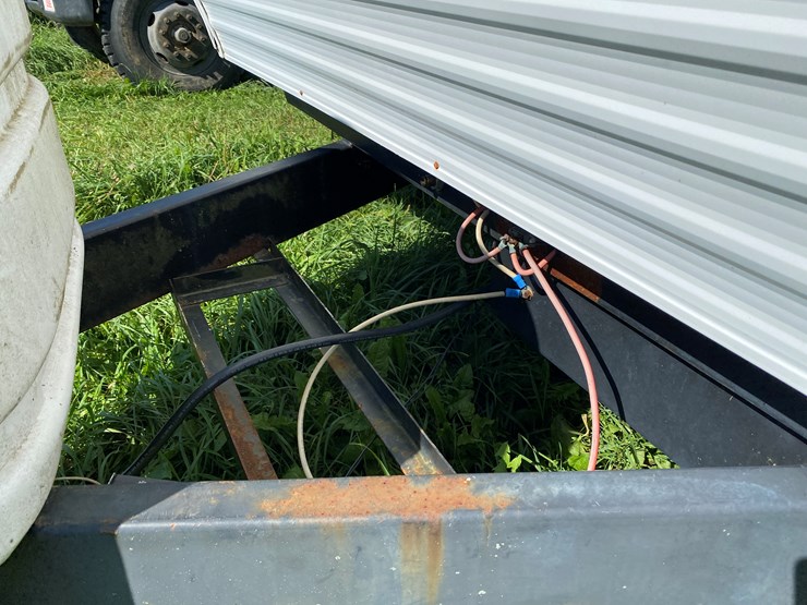 #1607-•-keystone-sprinter-360fk-camper,-(no-title)-image-11