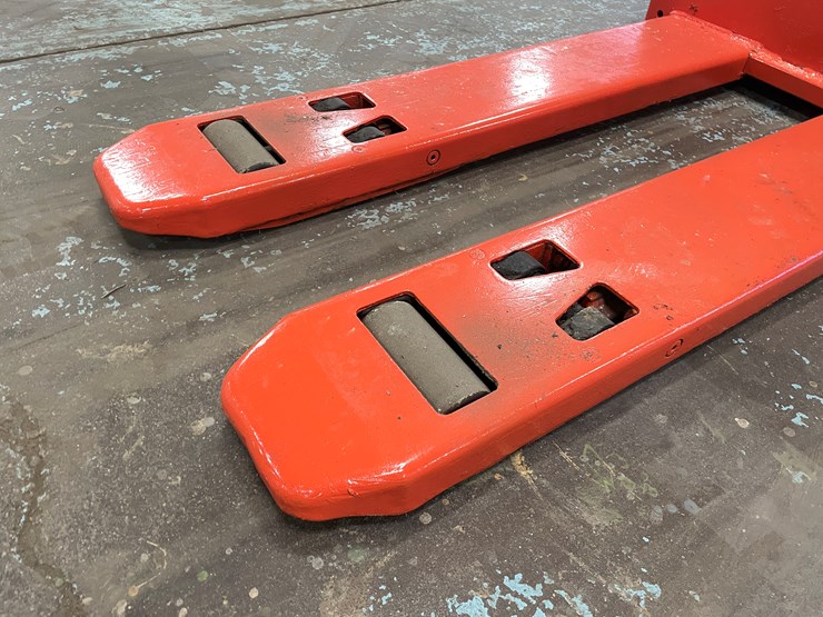 toyota-8hbe30-image-10