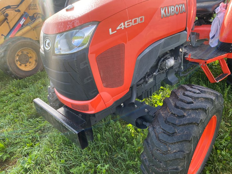 #1583-•-kubota-l4600d-4x4-diesel-tractor-image-13