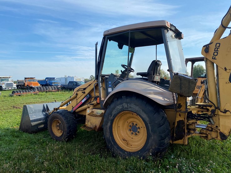 new-holland-655e-image-11