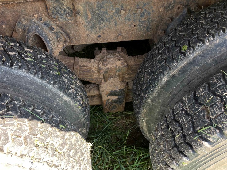 1982-international-dt466-image-67