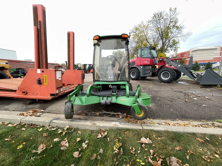 john-deere-1575-image-2