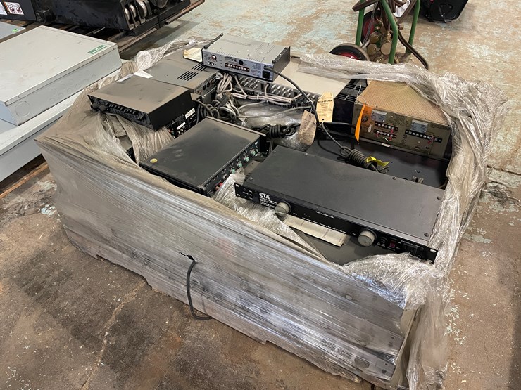 #7243-•-pallet-of-misc.-electronics-image-1