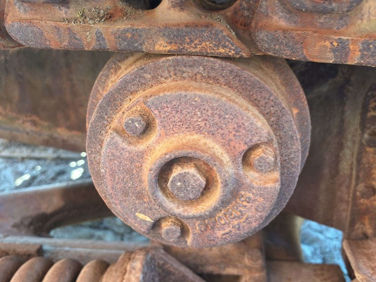 caterpillar-d6-image-26