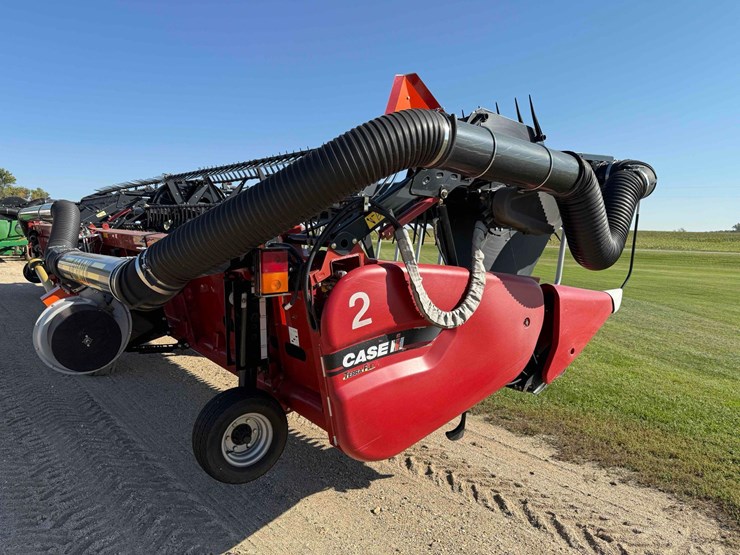 2015-case-ih-2015-image-3