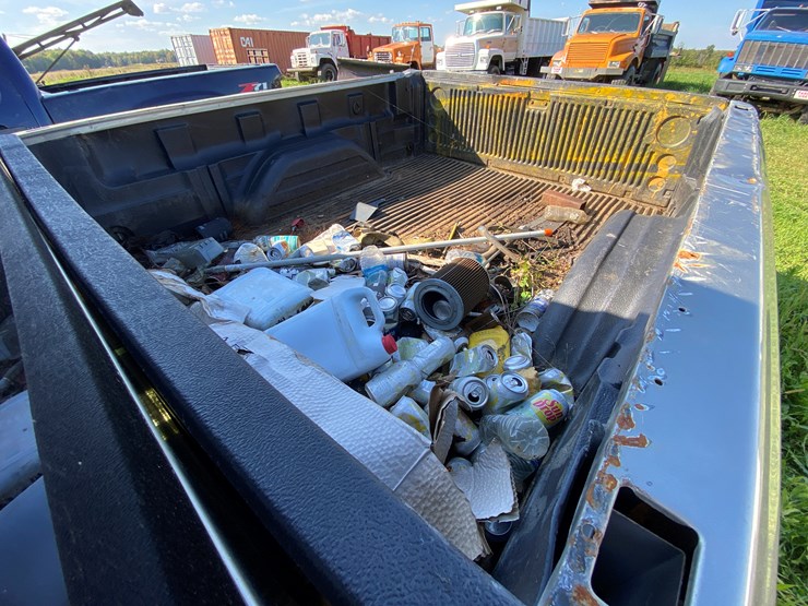 #1599-•-2000-chevy-silverado-1500-extended-cab-pickup-truck-(has-wi-title)-image-49