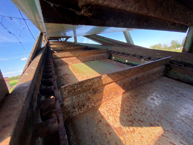 #1622-•-john-deere-hay-elevator-image-30