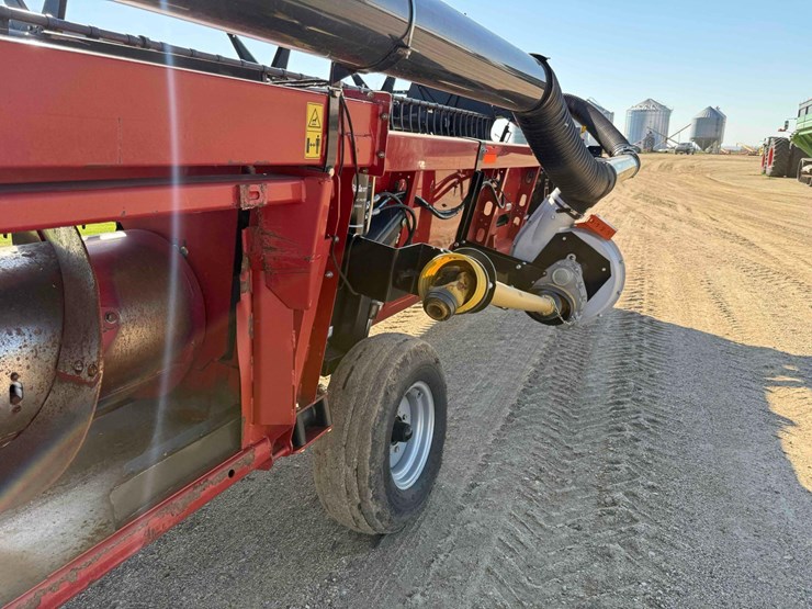 2015-case-ih-2015-image-22