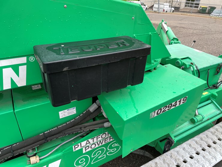 #5501-•-2017-teupen-tl92sj-track-drive-aerial-work-platform-image-22