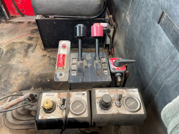 1992-caterpillar-3306-image-39