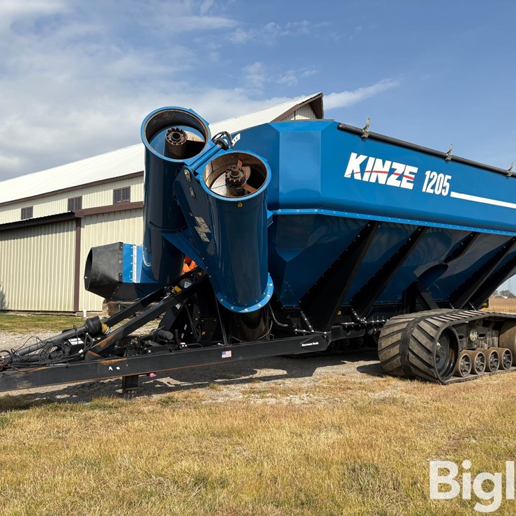 2019 KINZE 1205