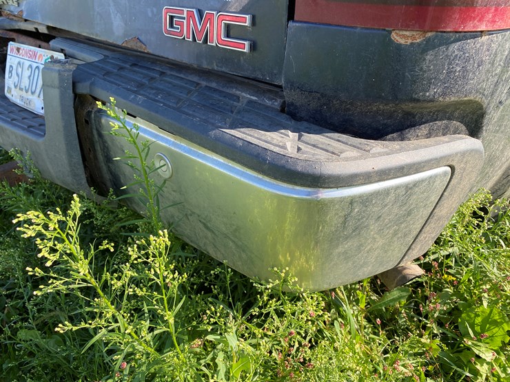 2010-gmc-sierra-1500-image-25