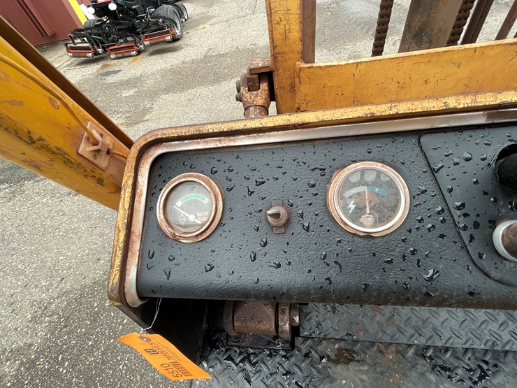 #5510-•-hyster-h50j-lp-forklift-image-20